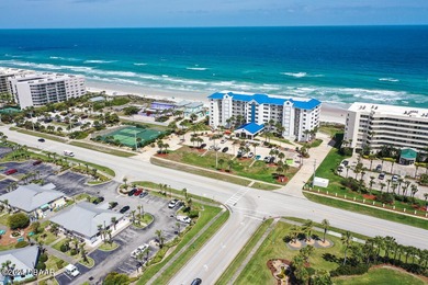 WELCOME TO HARBOUR VILLAGE YACHT & GOLF CLUB! LIVE LIFE TO THE on Harbour Village Golf and Yacht Club in Florida - for sale on GolfHomes.com, golf home, golf lot