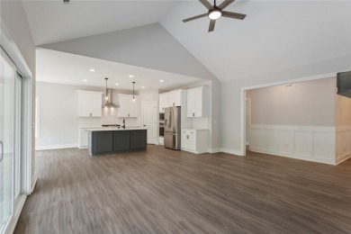 MOVE IN READY. Located in the gated Lake Keowee community of on Keowee Key Golf and Country Club in South Carolina - for sale on GolfHomes.com, golf home, golf lot