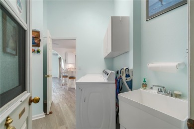 Discover effortless Florida living in the gated 55+ golf on Ocala Palms Golf and Country Club in Florida - for sale on GolfHomes.com, golf home, golf lot