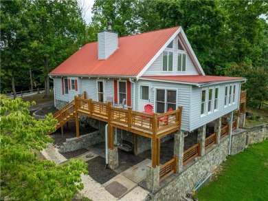 If you've been dreaming of a mountain escape with golf course on Stone Mountain Golf Club in North Carolina - for sale on GolfHomes.com, golf home, golf lot