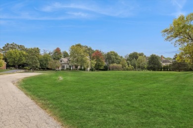 Build your dream home on a private Cul-de-Sac in the Woods Of on Turnberry Country Club in Illinois - for sale on GolfHomes.com, golf home, golf lot
