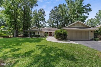 Welcome to this charming 3BR/2.5BA home in the desirable Rose on Rose Hill Golf Club in South Carolina - for sale on GolfHomes.com, golf home, golf lot