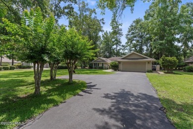 Welcome to this charming 3BR/2.5BA home in the desirable Rose on Rose Hill Golf Club in South Carolina - for sale on GolfHomes.com, golf home, golf lot
