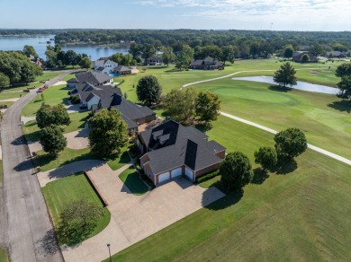 Patricia Island Estates, Grove, OK Home on 1 Acre Lot    What an on Patricia Island Golf Club in Oklahoma - for sale on GolfHomes.com, golf home, golf lot
