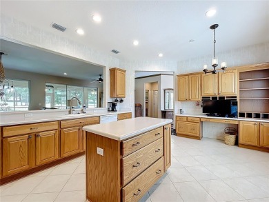 Charming Golf Course Home in Del Webb Spruce Creek Golf  Country on Eagle Ridge At Spruce Creek Country Club in Florida - for sale on GolfHomes.com, golf home, golf lot