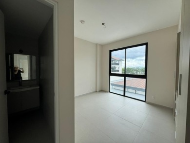 An Elegant Apartment Ready for You in Santa Maria Golf

Discover on  in  - for sale on GolfHomes.com, golf home, golf lot