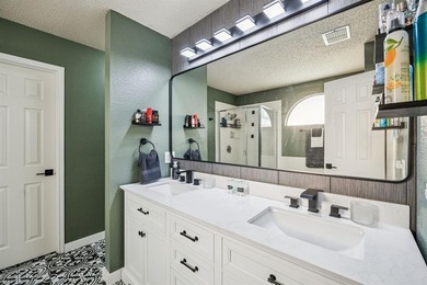 Enjoy your backyard oasis in the high desired Waterview on Jim Boggs in Texas - for sale on GolfHomes.com, golf home, golf lot