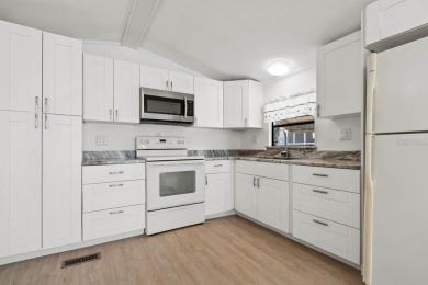 One or more photo(s) has been virtually staged. LOCATION on Gulf Gate Golf Club in Florida - for sale on GolfHomes.com, golf home, golf lot