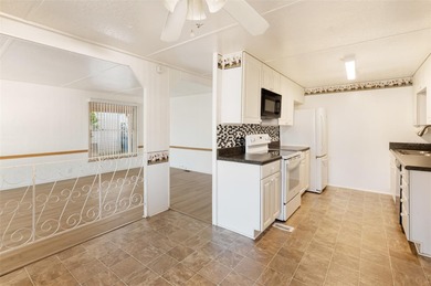 Under contract-accepting backup offers. Charming home located in on High Point Golf Club, Inc. in Florida - for sale on GolfHomes.com, golf home, golf lot