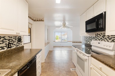 Under contract-accepting backup offers. Charming home located in on High Point Golf Club, Inc. in Florida - for sale on GolfHomes.com, golf home, golf lot