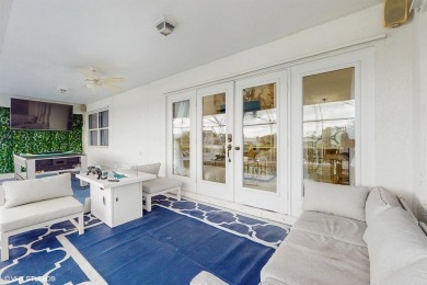 Marvelous paradise home located in the Heart of Wellington. Step on Greenview Cove Golf Club in Florida - for sale on GolfHomes.com, golf home, golf lot