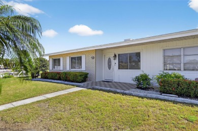 Under contract-accepting backup offers. Huge Price Reduction on North Lakes Golf Course in Florida - for sale on GolfHomes.com, golf home, golf lot