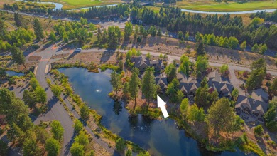 Welcome to this turnkey, well-appointed single-level cabin with on Sunriver Caldera Springs Golf Course in Oregon - for sale on GolfHomes.com, golf home, golf lot