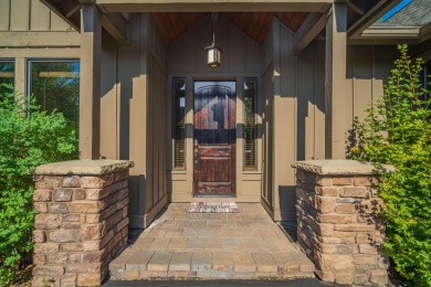 Welcome to this turnkey, well-appointed single-level cabin with on Sunriver Caldera Springs Golf Course in Oregon - for sale on GolfHomes.com, golf home, golf lot