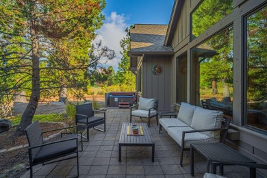 Welcome to this turnkey, well-appointed single-level cabin with on Sunriver Caldera Springs Golf Course in Oregon - for sale on GolfHomes.com, golf home, golf lot