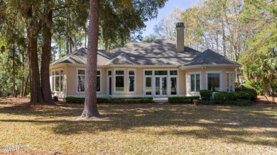 This beautifully maintained home is the ideal retreat with on Callawassie Island Club in South Carolina - for sale on GolfHomes.com, golf home, golf lot