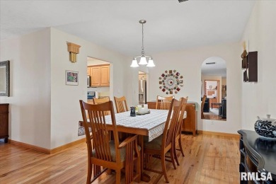 Don't miss this well-maintained 3 bed, 2 bath home in on Panther Creek Country Club in Illinois - for sale on GolfHomes.com, golf home, golf lot