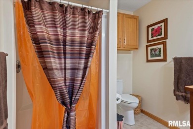 Don't miss this well-maintained 3 bed, 2 bath home in on Panther Creek Country Club in Illinois - for sale on GolfHomes.com, golf home, golf lot
