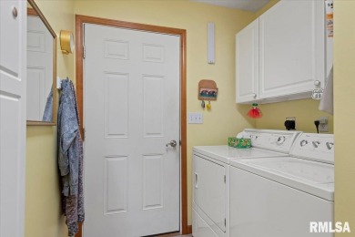 Don't miss this well-maintained 3 bed, 2 bath home in on Panther Creek Country Club in Illinois - for sale on GolfHomes.com, golf home, golf lot