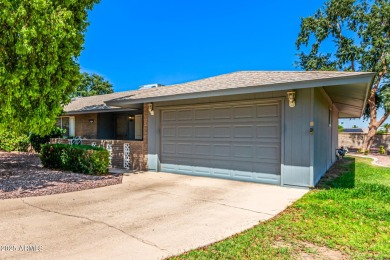 A beautiful 2 bed, 2 bath residence in Sun City is now for sale! on Sun City Lakes West and East in Arizona - for sale on GolfHomes.com, golf home, golf lot
