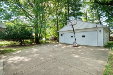 Welcome to this 4-bedroom, 1 1/2-bathroom Cape Cod home! With on Briardale Greens Golf Course in Ohio - for sale on GolfHomes.com, golf home, golf lot