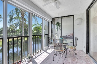 Beautiful 2/2 plus Den which was converted to a third bedroom on The Country Club At Boca Raton in Florida - for sale on GolfHomes.com, golf home, golf lot