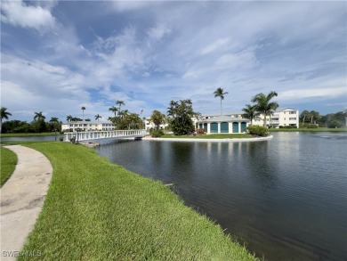 Ground Floor MOVE-IN-READY 2/2 Corner unit that shows like a on Cypress Lake Country Club in Florida - for sale on GolfHomes.com, golf home, golf lot