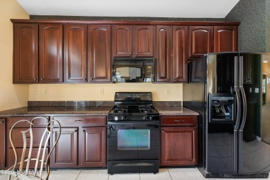 Welcome to this spacious single family home in the desirable 55+ on Renaissance Country Club in New Jersey - for sale on GolfHomes.com, golf home, golf lot
