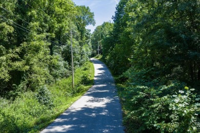 PRICE REDUCTION: End of Summer Sale, 30 days - 30 days to close! on White Plains Golf Course in Tennessee - for sale on GolfHomes.com, golf home, golf lot