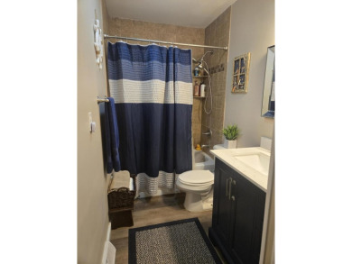 Nicely remodeled well maintained home has it all with an open on Shadow Lake Golf and Country Club in Missouri - for sale on GolfHomes.com, golf home, golf lot