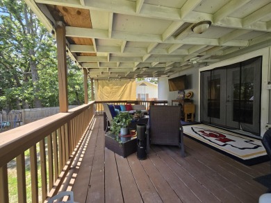 Nicely remodeled well maintained home has it all with an open on Shadow Lake Golf and Country Club in Missouri - for sale on GolfHomes.com, golf home, golf lot
