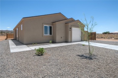 This BRAND NEW 2-bedroom 2 bath home is located in the quiet on Valle Vista Golf Course in Arizona - for sale on GolfHomes.com, golf home, golf lot