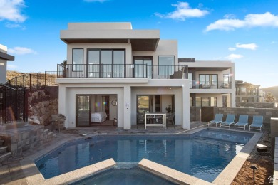 Price reduced - incredible value!! Welcome to this beautiful on Copper Rock Golf Course in Utah - for sale on GolfHomes.com, golf home, golf lot