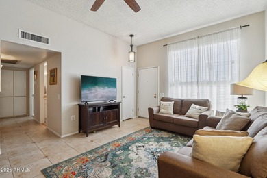 Welcome to this charming 2 bed 2 bath condo in the heart of Sun on Sun City Lakes West and East in Arizona - for sale on GolfHomes.com, golf home, golf lot