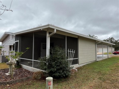 TURN KEY! Nicely maintained and much loved home, situated in the on Lakes of Lady Lake Golf Course in Florida - for sale on GolfHomes.com, golf home, golf lot