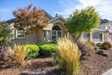 Absolutely spectacular single-level home overlooking the on Eagle Point Golf Course in Oregon - for sale on GolfHomes.com, golf home, golf lot