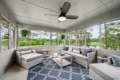 Beautifully updated 3BR, 2.5BA home in Terrapin Hills Country on Terrapin Hills Country Club in Alabama - for sale on GolfHomes.com, golf home, golf lot