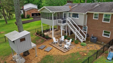 Beautifully updated 3BR, 2.5BA home in Terrapin Hills Country on Terrapin Hills Country Club in Alabama - for sale on GolfHomes.com, golf home, golf lot