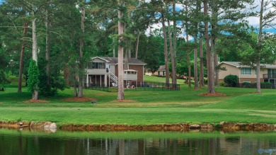 Beautifully updated 3BR, 2.5BA home in Terrapin Hills Country on Terrapin Hills Country Club in Alabama - for sale on GolfHomes.com, golf home, golf lot
