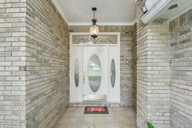 Updated POOL home in the gated community of Orange Park Country on Country Club of Orange Park in Florida - for sale on GolfHomes.com, golf home, golf lot