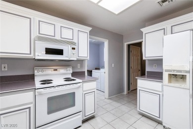 Welcome to the popular 1749 sq, ft Linden model! Through the on Highland Falls Golf Club in Nevada - for sale on GolfHomes.com, golf home, golf lot