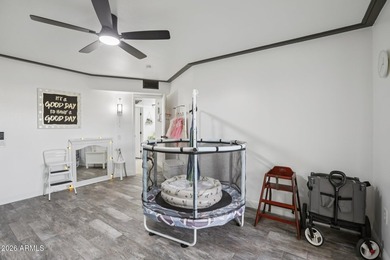 Well maintained 2 bedroom, 2 bathroom townhome offering 1,379 sq on Sun City Lakes West and East in Arizona - for sale on GolfHomes.com, golf home, golf lot