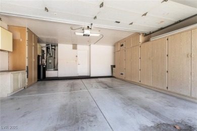 Welcome to the popular 1749 sq, ft Linden model! Through the on Highland Falls Golf Club in Nevada - for sale on GolfHomes.com, golf home, golf lot