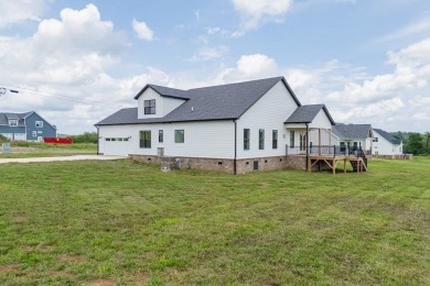 Enjoy this beautiful 3bd, 3ba, 3000sqft home on 0.73 acres that on Southern Hills Golf and Country Club in Tennessee - for sale on GolfHomes.com, golf home, golf lot