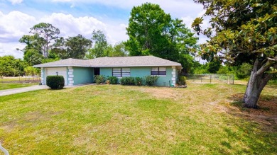 Welcome to this beautifully maintained 2-bedroom, 2-bathroom on Placid Lakes Country Club in Florida - for sale on GolfHomes.com, golf home, golf lot