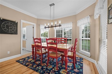 Charming  updated 4BR home on a spacious, flat 0.51-acre lot in on Pinnacle Country Club in Arkansas - for sale on GolfHomes.com, golf home, golf lot