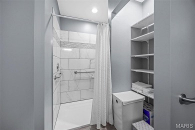Situated in a desirable golf community, this 2-bedroom, 2-bath on Golf Club of Wentzville in Missouri - for sale on GolfHomes.com, golf home, golf lot