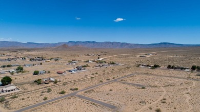LARGE LOT WITH WATER & POWER TO THE PROPERTY LINE. This Lot Is on Valle Vista Golf Course in Arizona - for sale on GolfHomes.com, golf home, golf lot