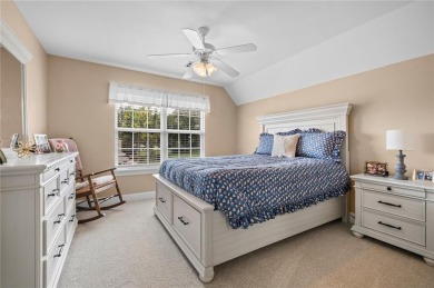 Charming  updated 4BR home on a spacious, flat 0.51-acre lot in on Pinnacle Country Club in Arkansas - for sale on GolfHomes.com, golf home, golf lot