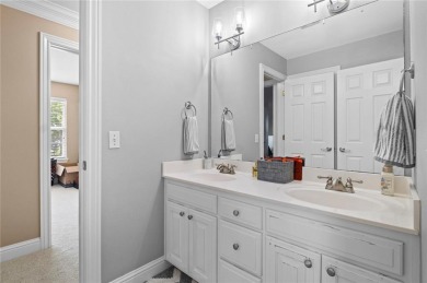 Charming  updated 4BR home on a spacious, flat 0.51-acre lot in on Pinnacle Country Club in Arkansas - for sale on GolfHomes.com, golf home, golf lot